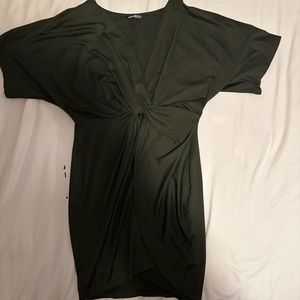 XL BLACK PARTY DRESS LOW NECK LINE
